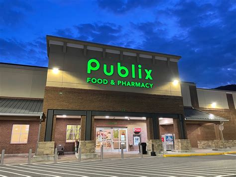 Publix waynesville nc - This October photo shows the steep entrance to The Lodge. Vicki Hyatt. Those who have been waiting for news about a Publix grocery store in Haywood County …